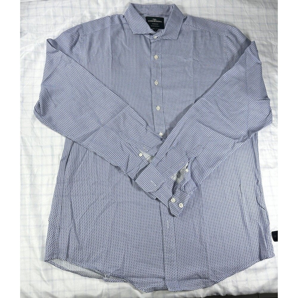 Rodd & Gunn "Sports Fit" Button Front Shirt - Large - Woven in Italy